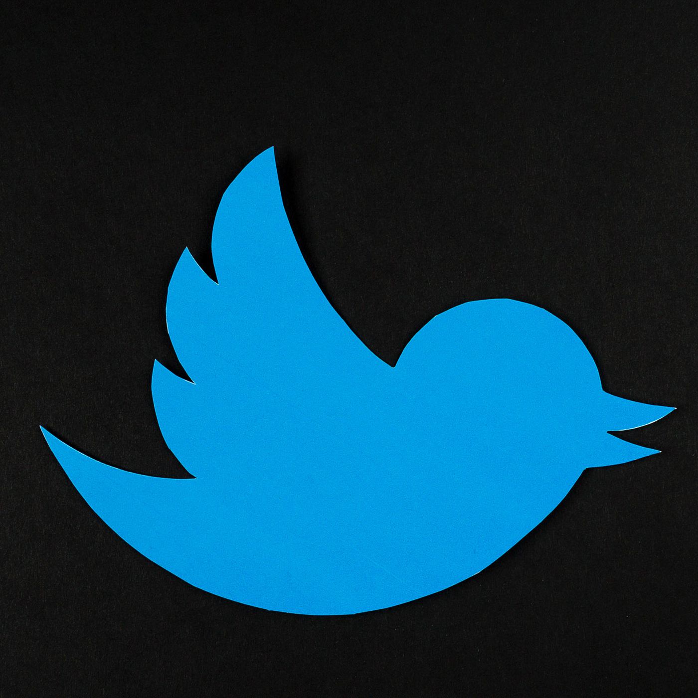 TWITTER 